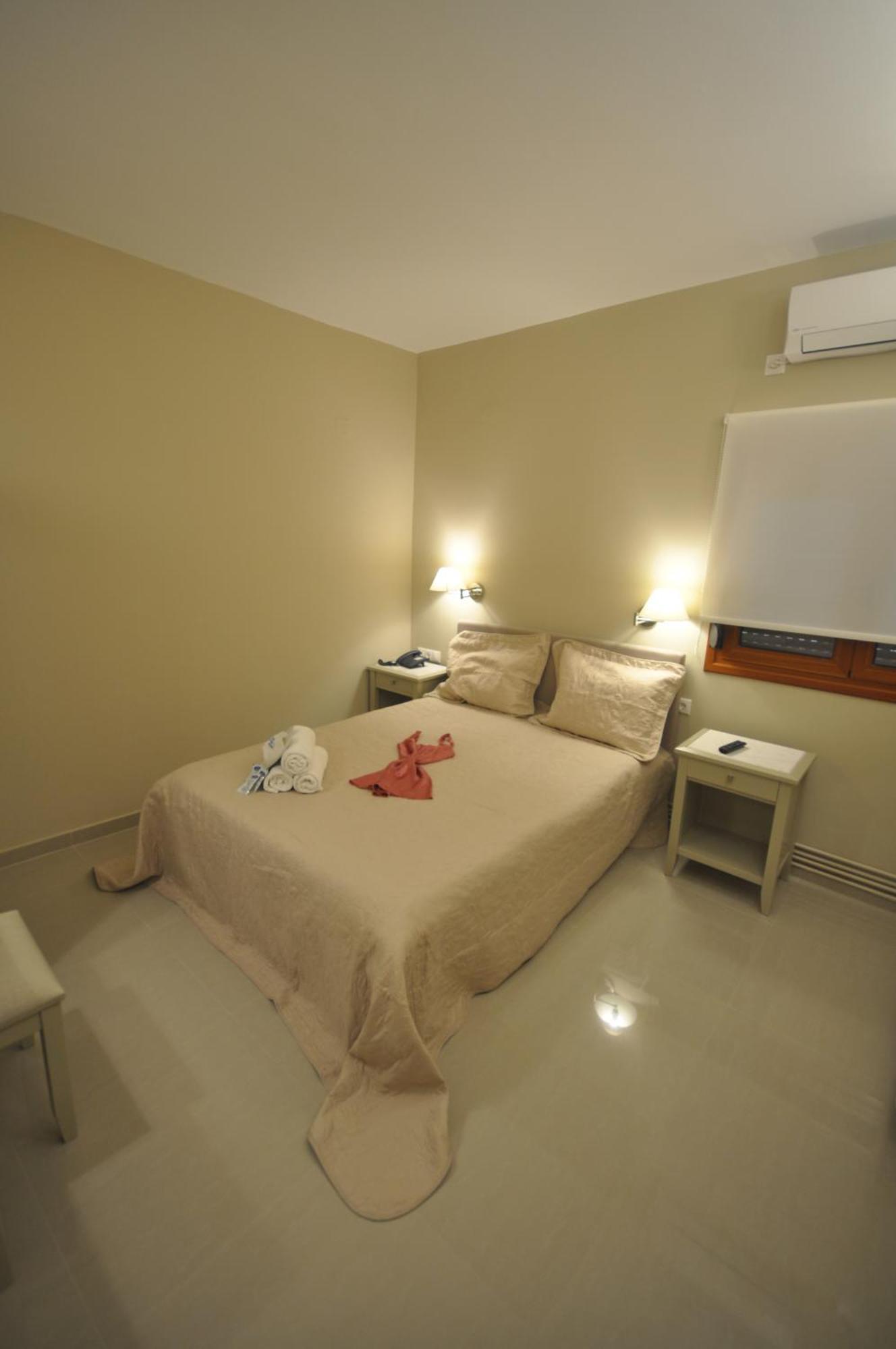 Ariadnes Holiday Accommodation I Apidias Lakos Habitación foto