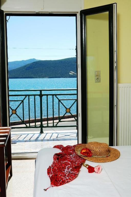 Ariadnes Holiday Accommodation I Apidias Lakos Exterior foto